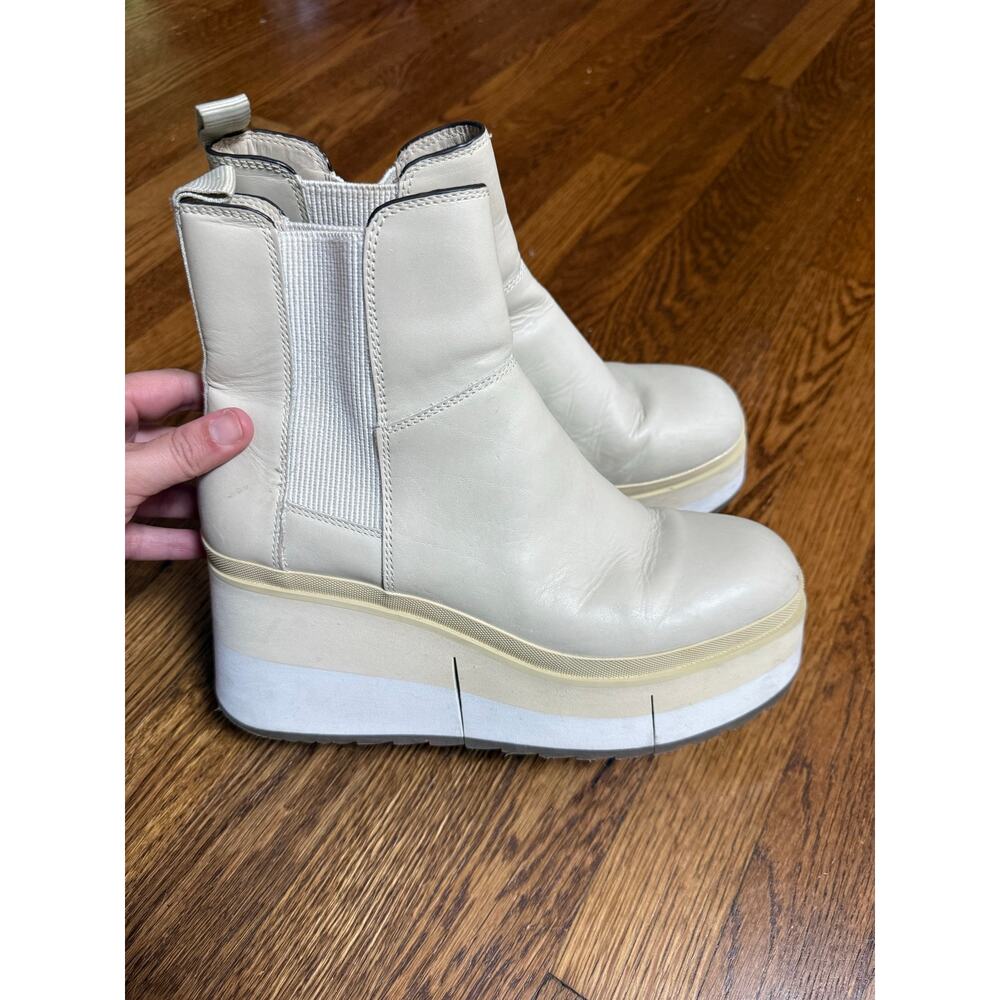 Naked Feet GUILD Platform Chelsea Boots Size 8.5